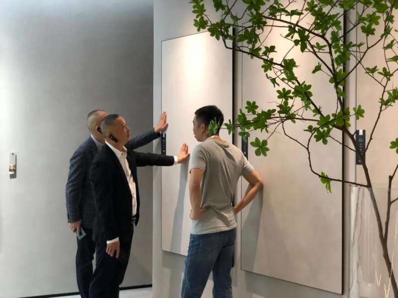 依諾巖板瓷磚“2022新品規(guī)劃及品牌策略研討會”圓滿舉行_4