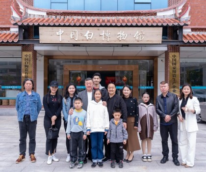 韓磊老師為世界瓷都點(diǎn)贊！