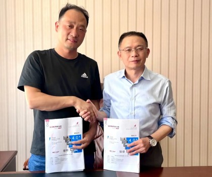 中亞日產(chǎn)50000m2生產(chǎn)線啟動(dòng)｜中鵬國(guó)際（烏茲別克）陶瓷攜手力泰陶機(jī)開(kāi)啟戰(zhàn)略合作新絲路！