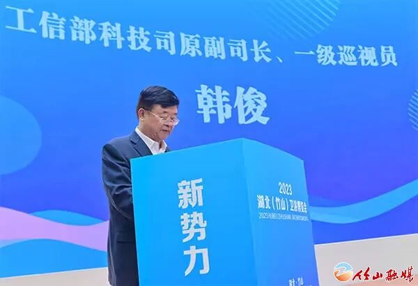 1701995880619733.jpg 1701995880619733.jpg