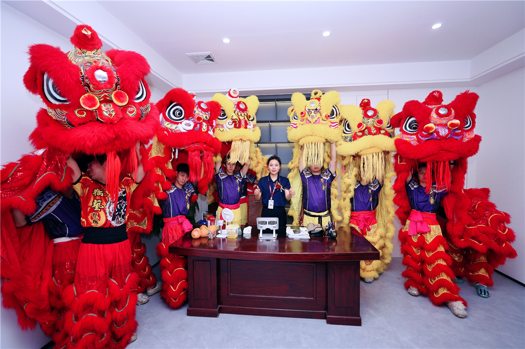 佛山市圣凱羅建材有個限公司 總經(jīng)理 顏慧萍...JPG