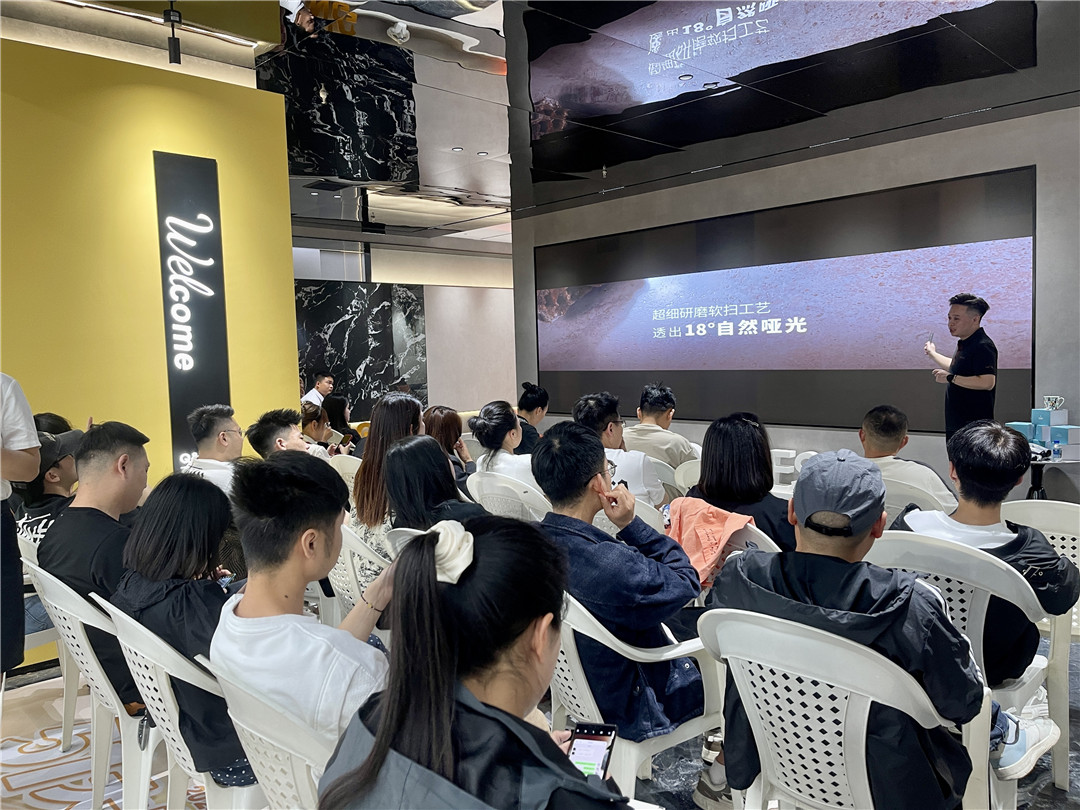 1715911877653904.jpg 02.jpg