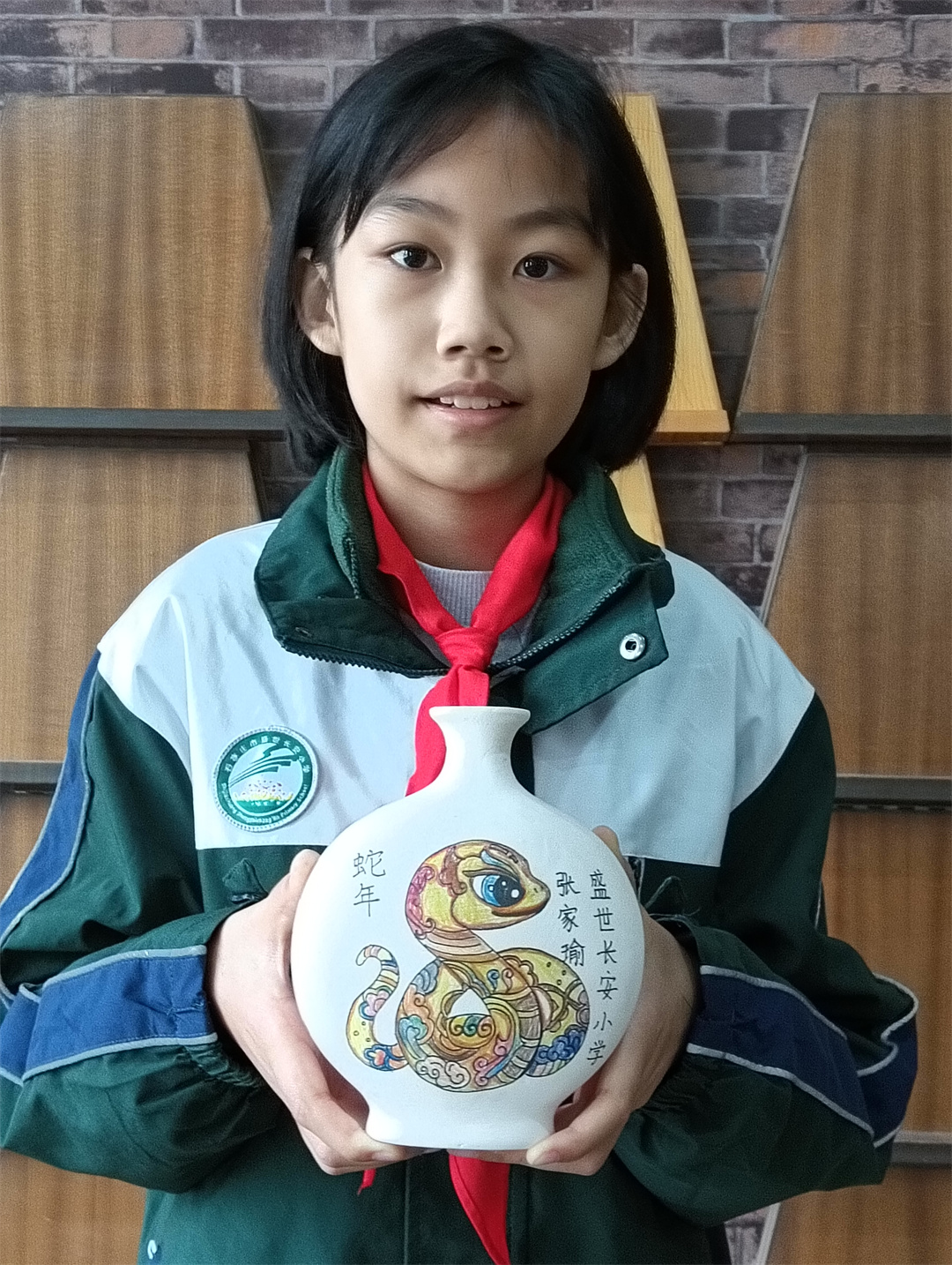 弘揚(yáng)傳統(tǒng)文化——盛世長(zhǎng)安小學(xué)陶藝社團(tuán)迎新年手作生肖“蛇” 活動(dòng).jpg